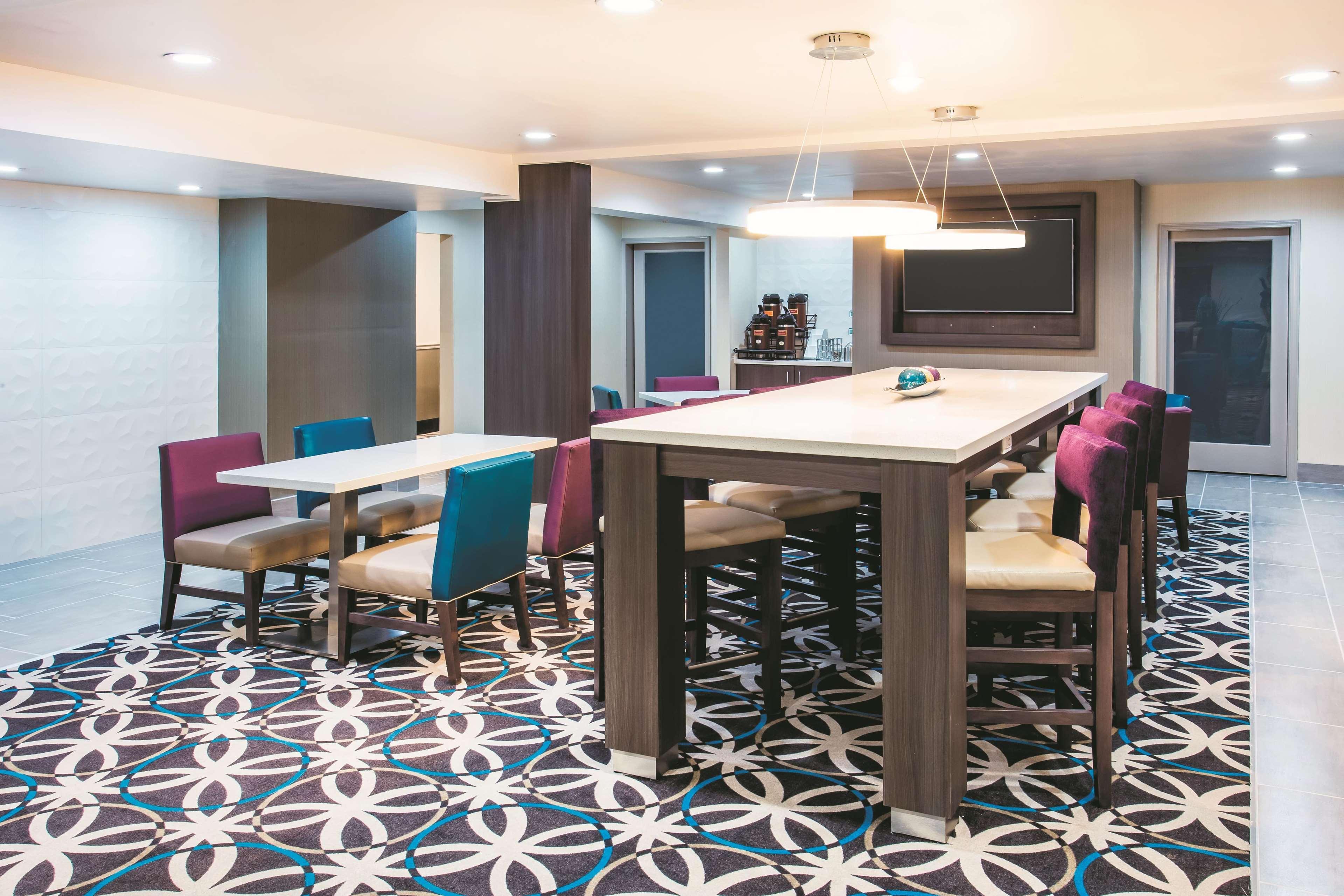La Quinta By Wyndham Cincinnati Ne - Мейсън Екстериор снимка